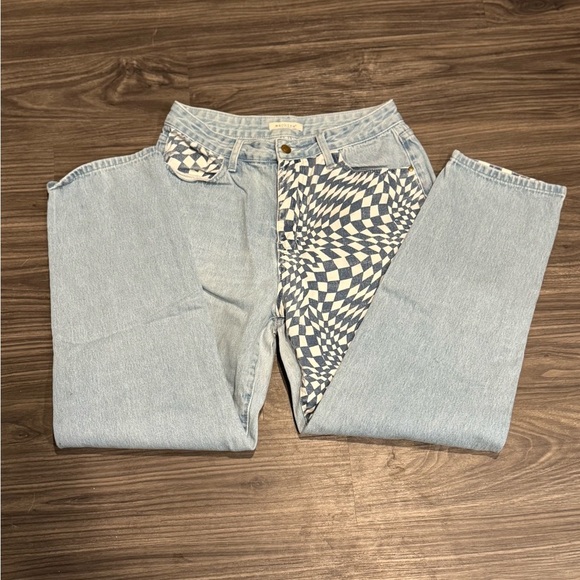 High-Waisted Light Wash Jeans | Size 11 |Checkerboard Y2K Grunge - Picture 2 of 6